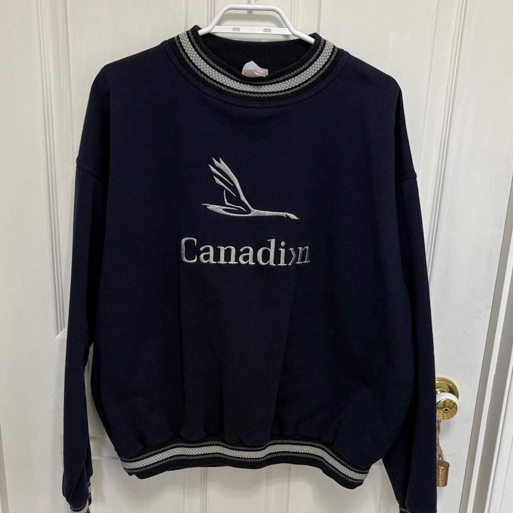 Vintage Canadian Airlines Navy Crewneck Sweatshirt Large